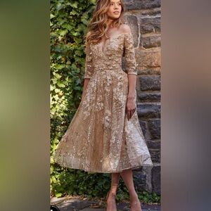 Jovani Gold Floral Lace Long Sleeve Dress Mother of the bride size 14 NWT $750